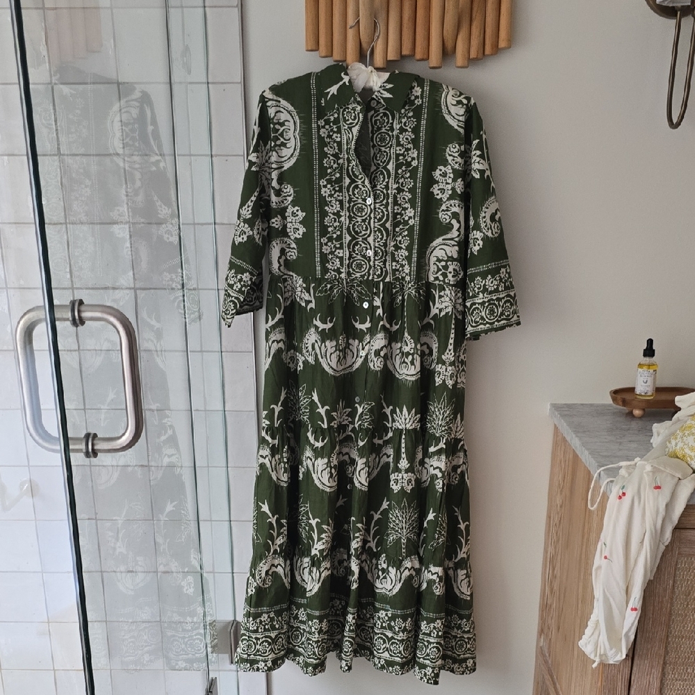 Green and White Patterned Dress